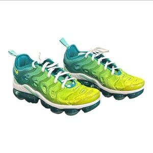 Nike Air VaporMax Plus Women’s 7